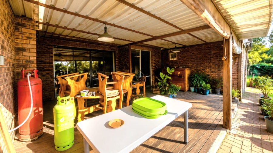 3 Bedroom Property for Sale in Ifafi North West